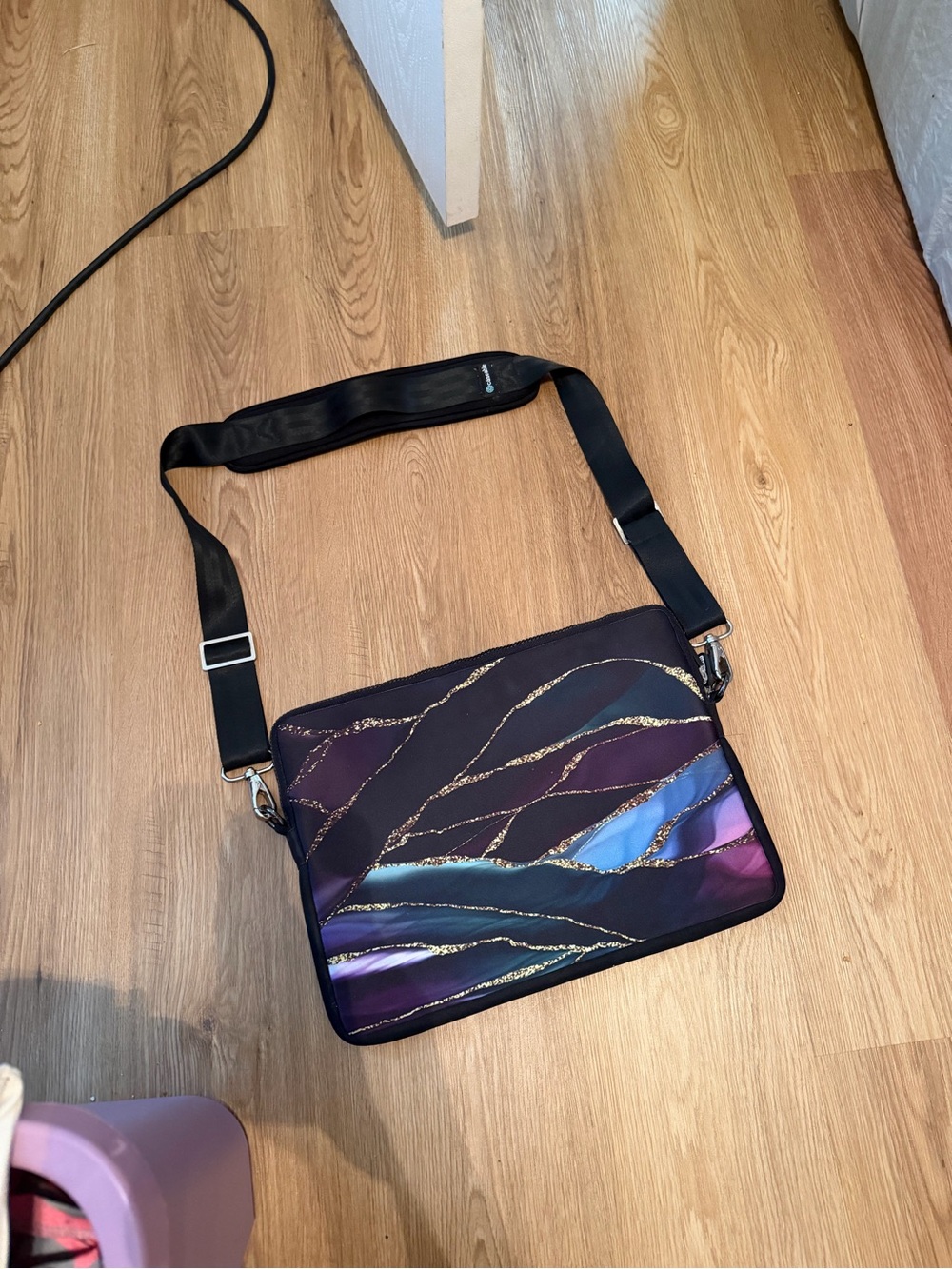 Women’s Crossbody Laptop sleeve in Multicolor with Gold Accents